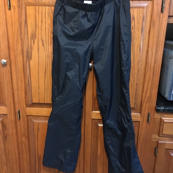 Columbia Other - Columbia ski/snow pants, Omnitech Nylon, Medium black, elasticwaist, drawstring.